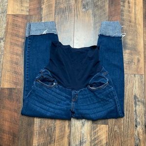 NWOT maternity capris!